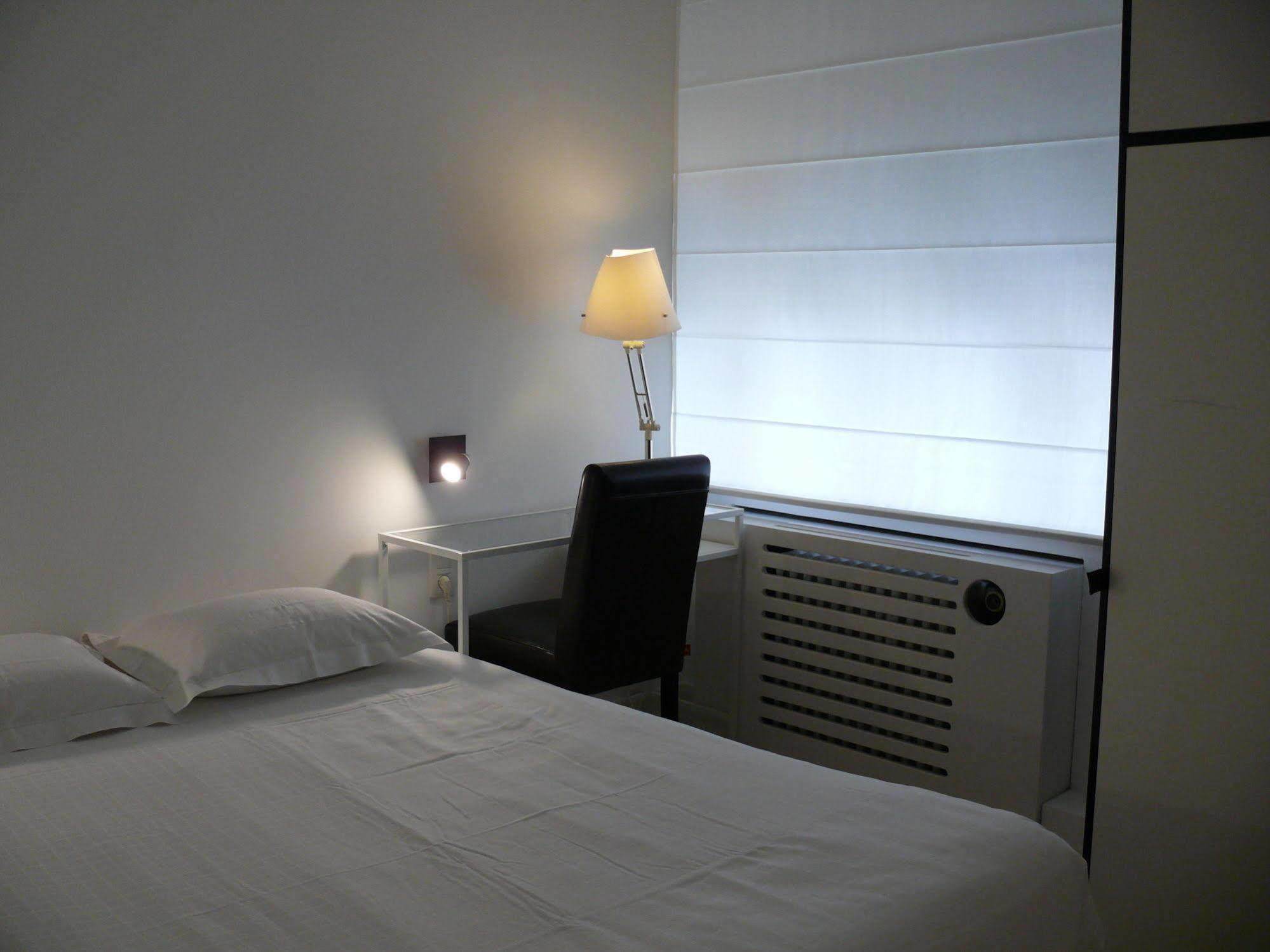 Hotel Lambeau Etterbeek Esterno foto