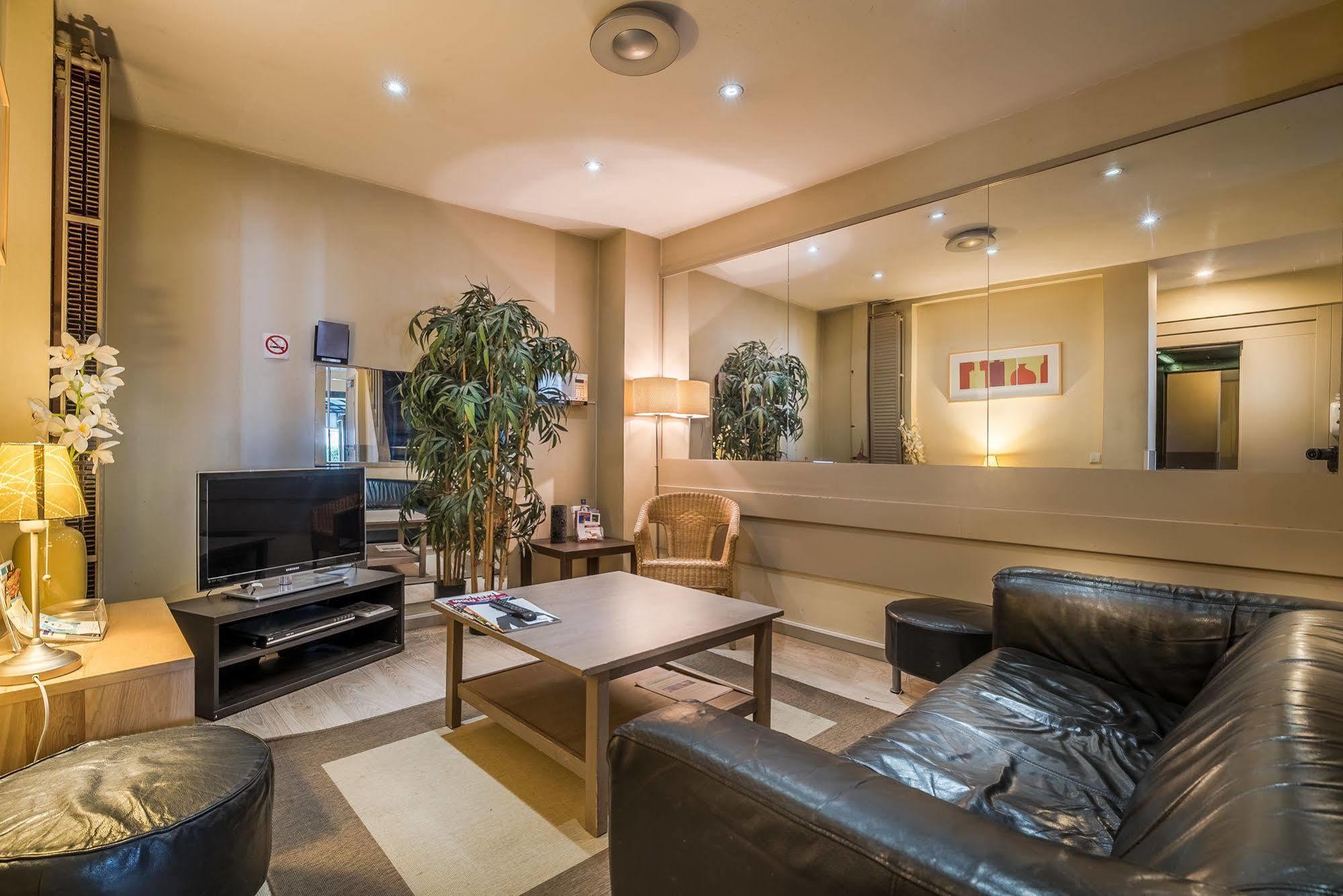 Hotel Lambeau Etterbeek Esterno foto