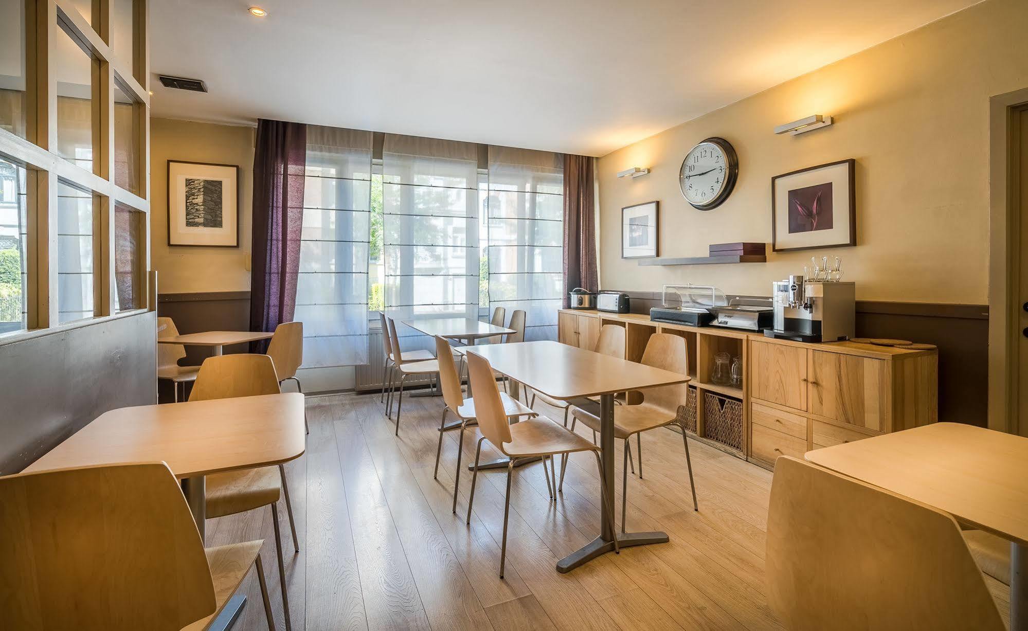 Hotel Lambeau Etterbeek Esterno foto